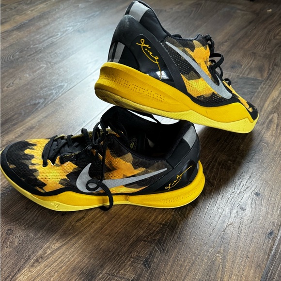 Nike Kobe 8 System Basketball Shoes – Size 10 main image 5